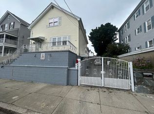 69 Mott St, Fall River, MA 02721