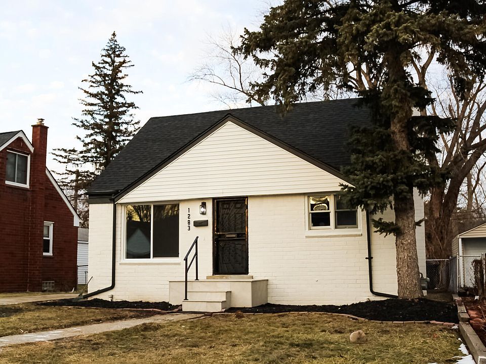 1st image of 1283 Helen St