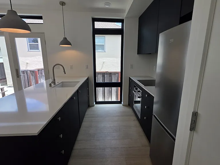 11B Hazel Ave — Photo 4