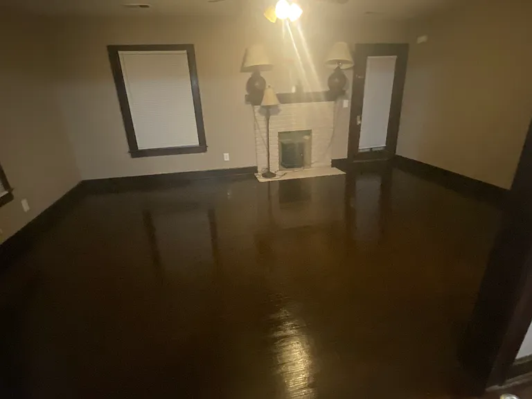 3306 Agnes Ave — Photo 10