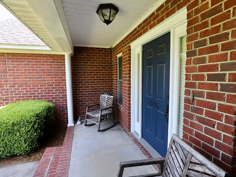 595 Saint Augustine Dr — Photo 11
