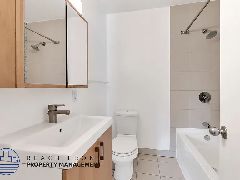 2674 Elden Ave. — Photo 2