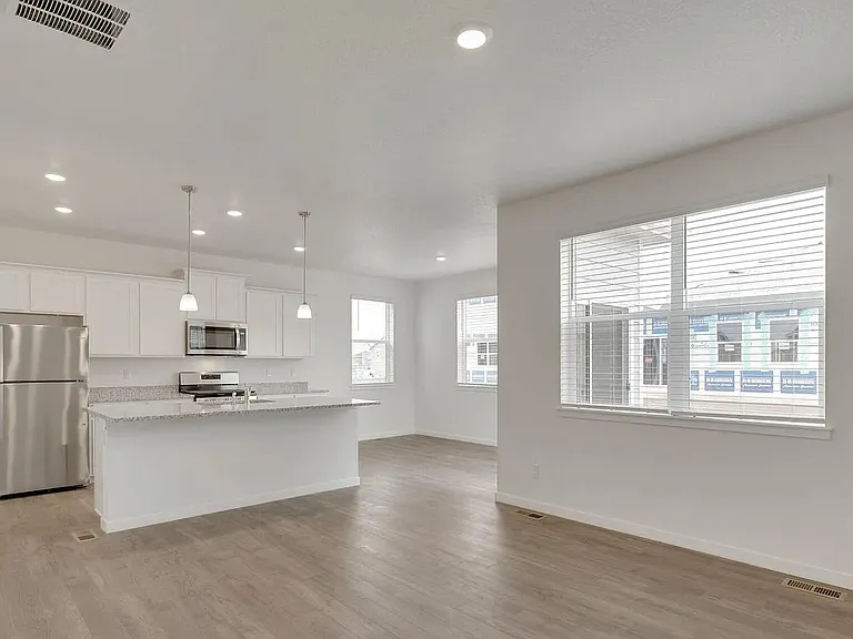 4772 Lynxes Way — Photo 3