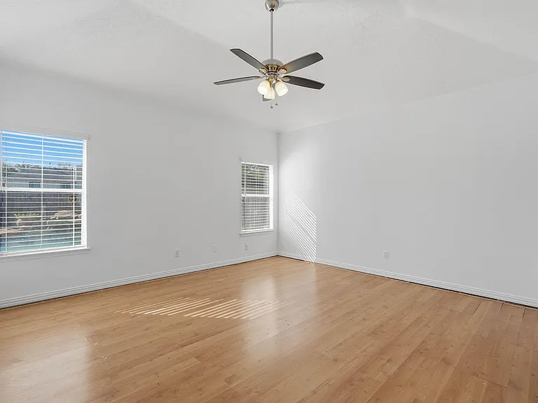 2910 Cocona Ln — Photo 29