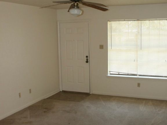 2nd image of 1807 Woodsman Dr #A