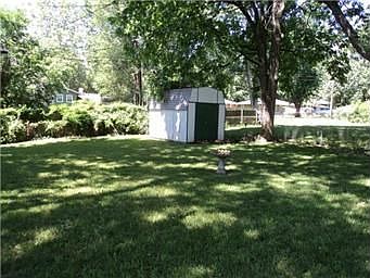 3rd image of 505 NW Carroll Dr