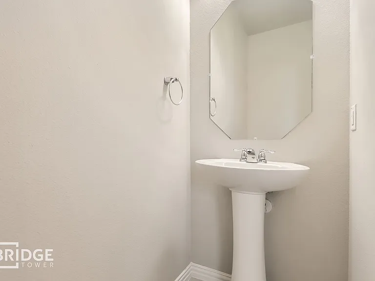 Lamar Townhomes — Photo 45