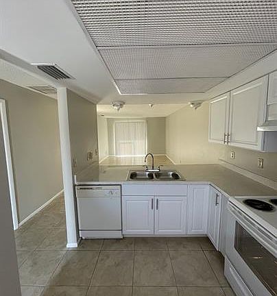 3rd image of 631 SE 13th Ave #11196711