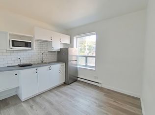 229 Carlton St, Toronto, ON M5A 2L2