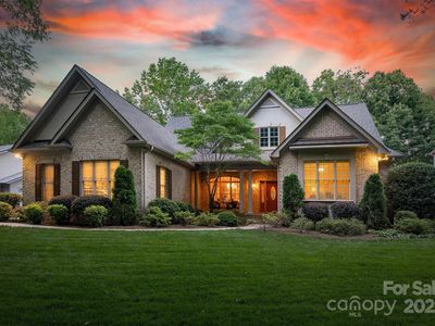 9002 Fair Oak Dr, Sherrills Ford, NC, 28673
