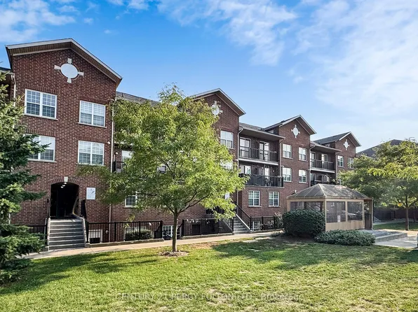 45 Strangford Ln #308F, Toronto, ON M1L 0E5