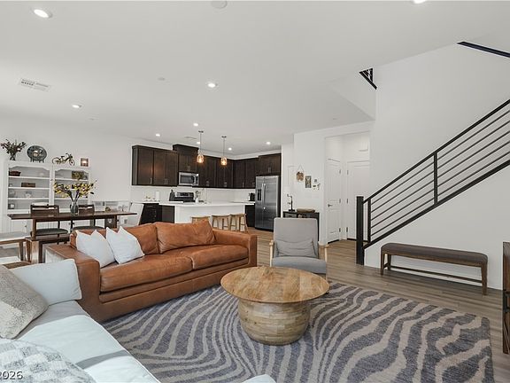 5th image of 681 Infinity Ridge St