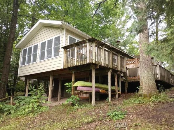 499 E Ridge Rd, Gladwin, MI 48624