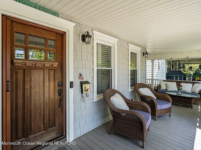 510 Garfield Ave — Photo 4