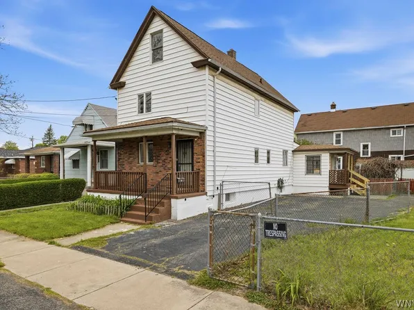 2426 Falls St, Niagara Falls, NY 14303