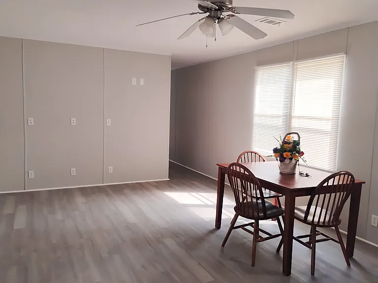 100 Arkansas St #49 — Photo 3
