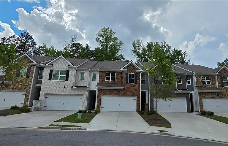 3370 Greyton Dr — Photo 26