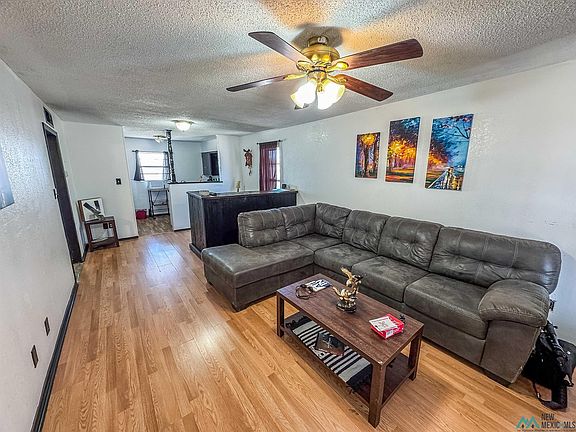 4th image of 1011 N Linam St