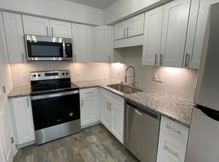 760 McPherson Dr, Nashville, TN 37221