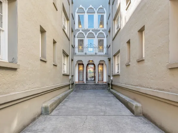 Flanders Apartments, 2030 NW Flanders St APT 101, Portland, OR 97209