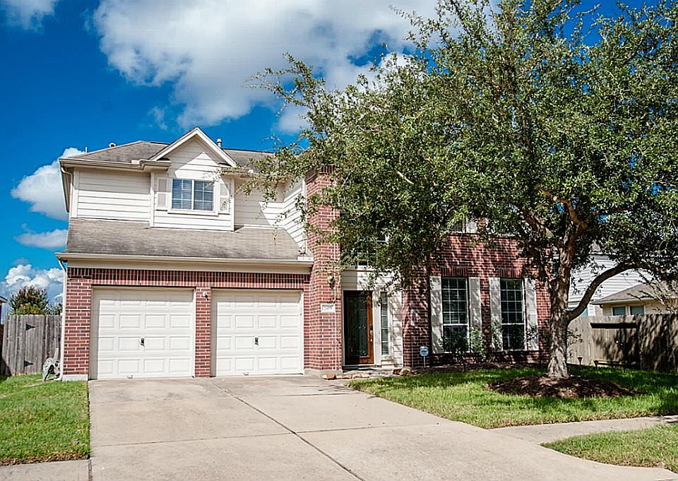 1st image of 2919 Aspen Park Ln