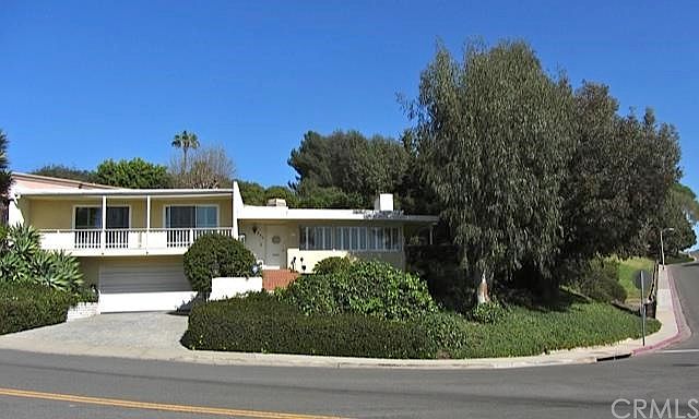 1st image of 600 Malabar Dr