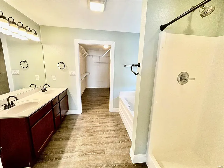 932 Chesapeake Junction Ln — Photo 24