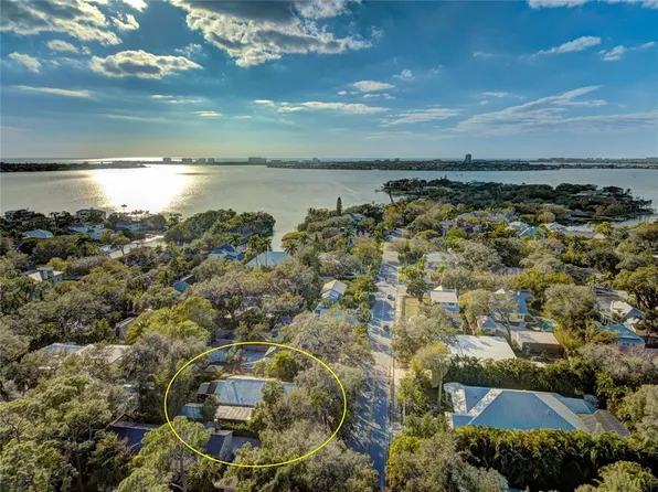 1644 Hillview St #53, Sarasota, FL 34239