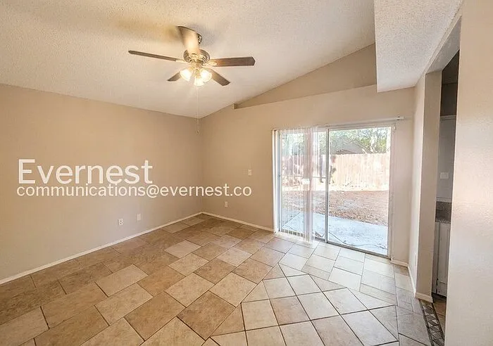 4758 Muir Vlg — Photo 9
