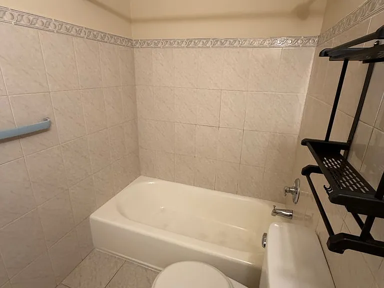 2101-17 Chestnut St #814 — Photo 11