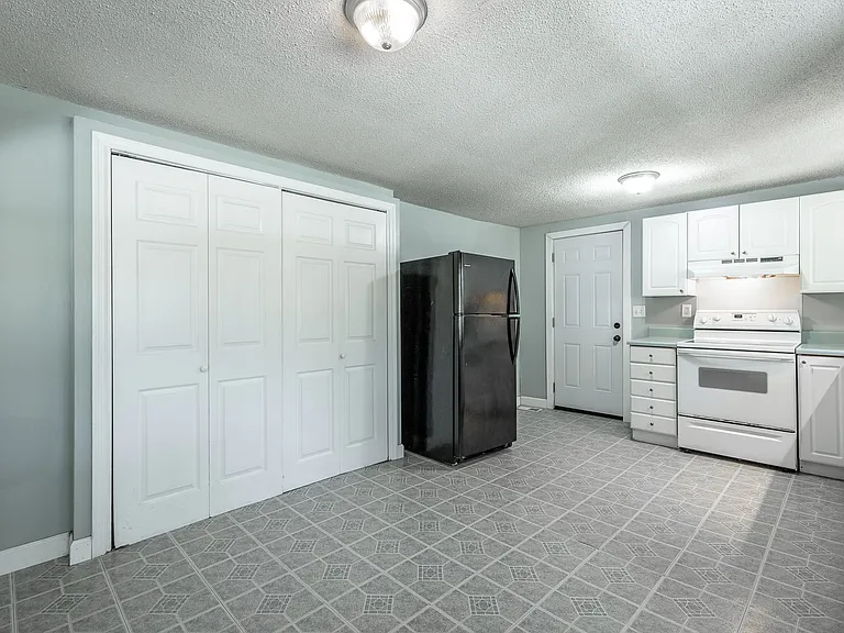 3508 Myrtle Ave — Photo 10