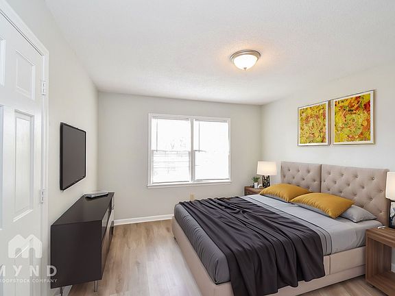 5th image of 3369 Foxwood Dr