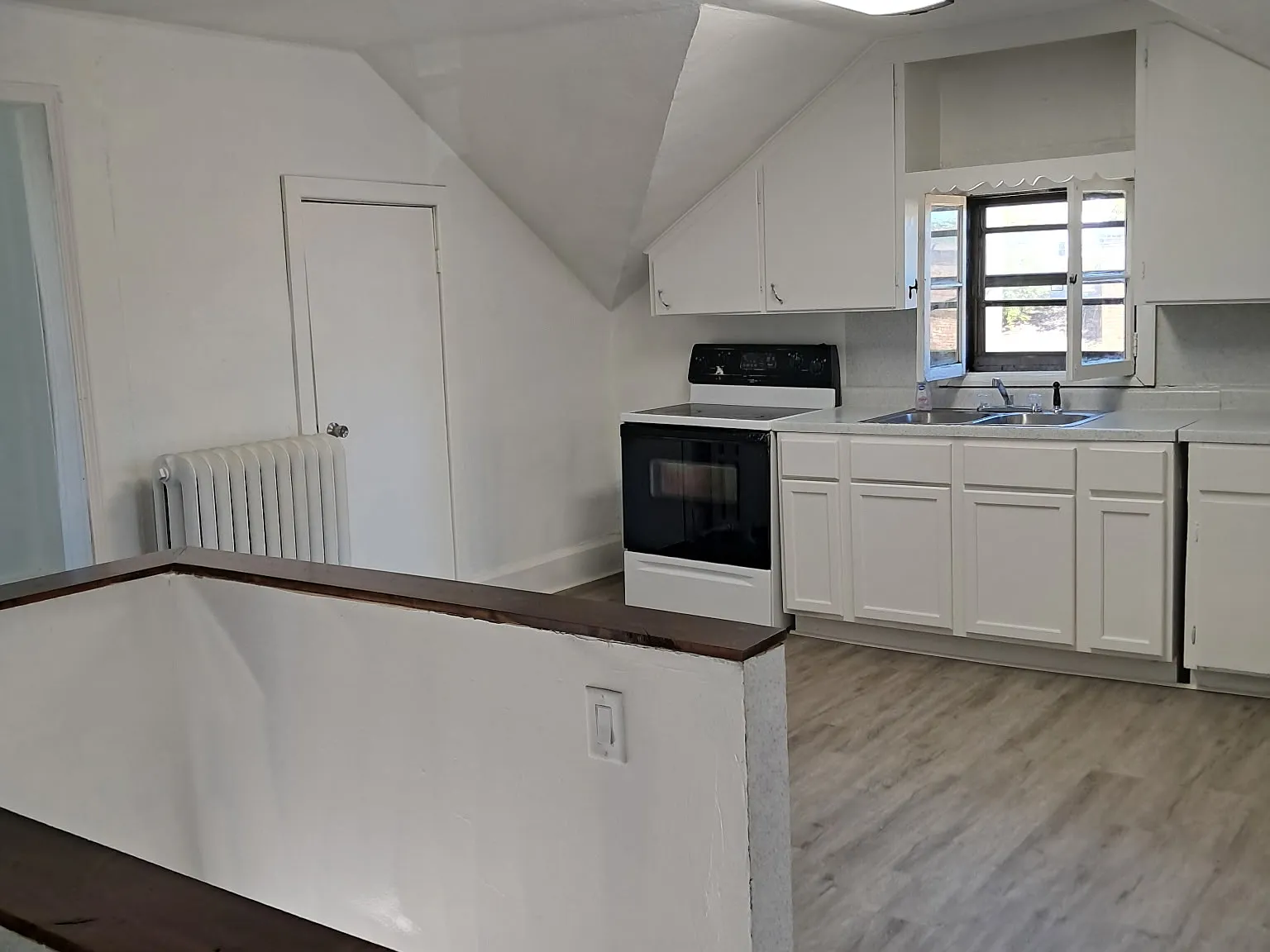2 bed, 670 sqft, $1,200 — Photo 4