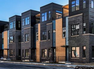 209 Maple St, Des Moines, IA 50309