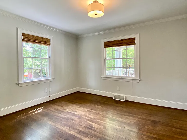 1317 Vickers Ave — Photo 20