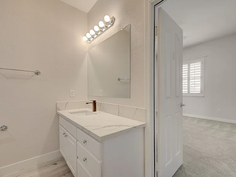 10549 Caldbeck Pl — Photo 42