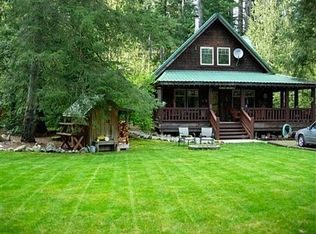 75846 NE 122nd St, Skykomish, WA 98288