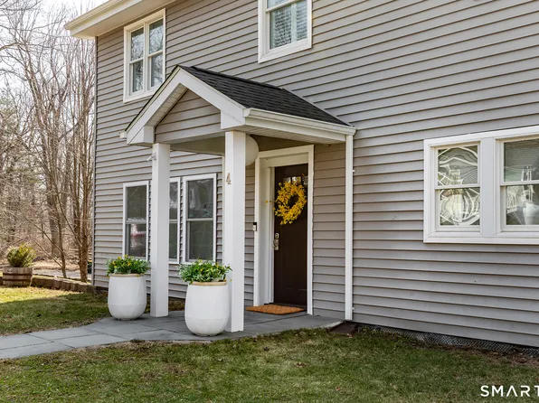 4 Darien Road, New Fairfield, CT 06812