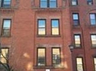 72 Essex St APT 12, Holyoke, MA 01040