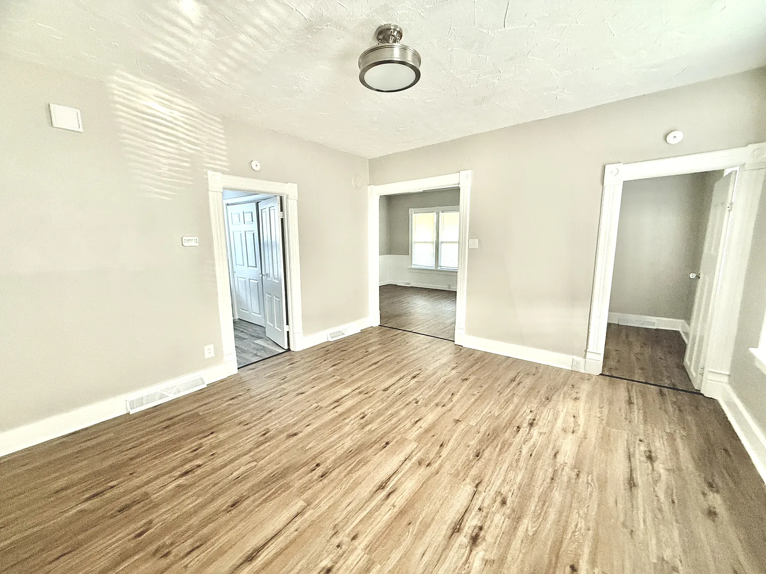1416 Lincoln Avenue - Lower — Photo 4