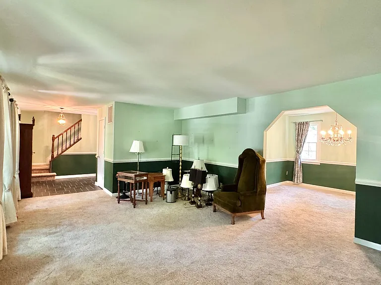 2026 Admiral Dr — Photo 12