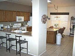 4th image of 10621 E Arbor Ave