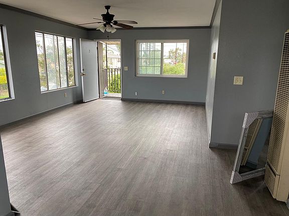 5th image of 725 E Hill St APT B