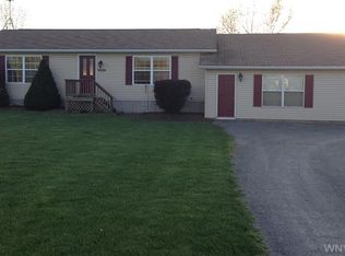 3920 Beebe Rd, Newfane, NY 14108