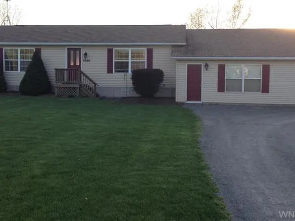 3920 Beebe Rd, Newfane, NY 14108