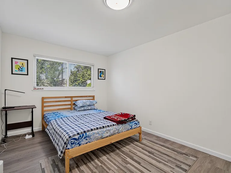 25309 Meredith Ct — Photo 20