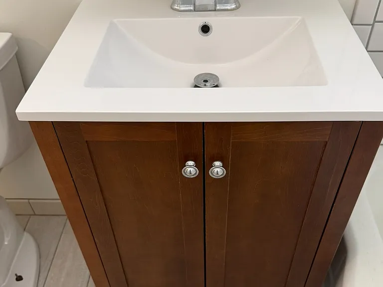 428 W Stocker St #3 — Photo 9