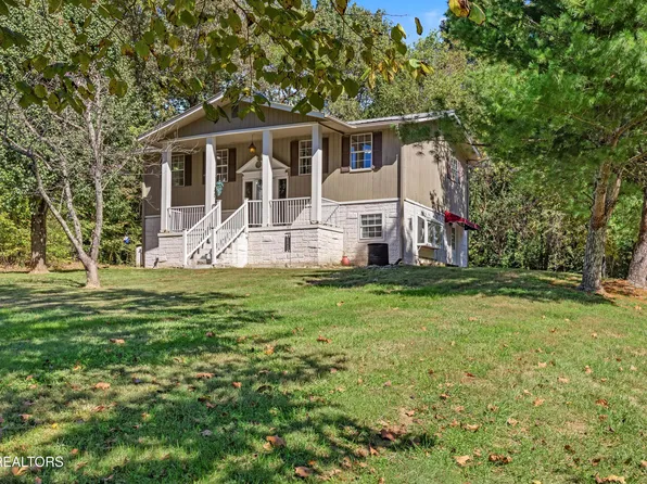 647 Gamble Gap Rd, Tellico Plains, TN 37385