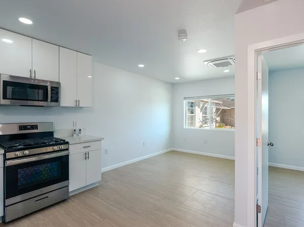 3630 S F St #2, Oxnard, CA 93033