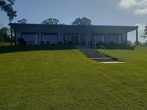 1097 Merritt Mountain Rd, Many, LA 71449